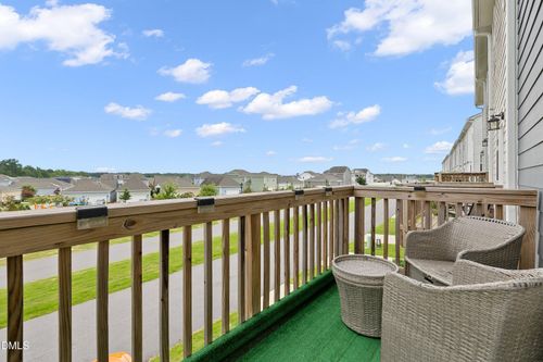 6638 Perry Creek Rd, Raleigh, NC, 27616-6691 | Card Image