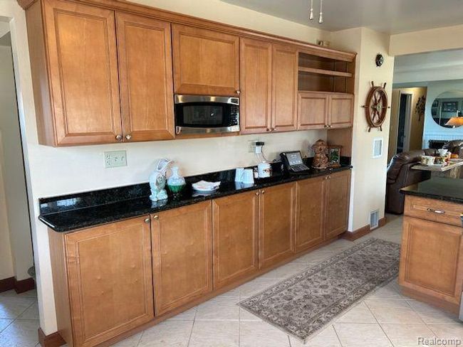 32241 N River Rd, House other with 3 bedrooms, 2 bathrooms and null parking in Harrison Twp MI | Image 17