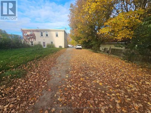 south-4570 Penetanguishene Road, Springwater (Hillsdale), ON, L0L1V0 | Card Image