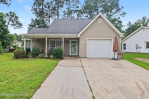 492 Royal Oak Dr, Pass Christian, MS, 39571-2303 | Card Image