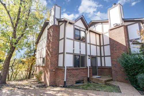 5330 Edmondson Pike, Nashville, TN, 37211-5805 | Card Image