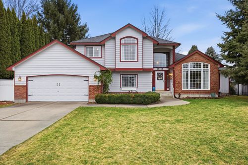 15718 E 21st Ct, Spokane Valley, WA, 99037-8322 | Card Image