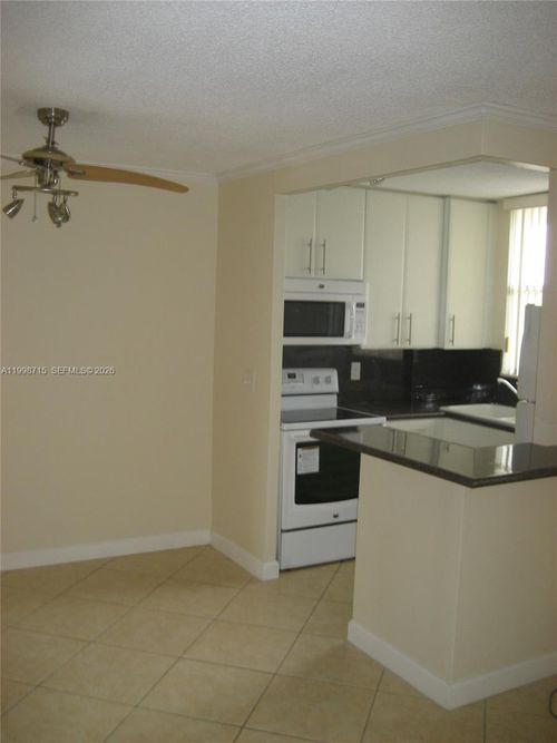 apt-409-1801 S Treasure Dr, North Bay Village, FL, 33141-4556 | Card Image