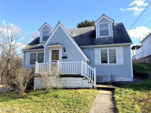 3500 Brightway St, Weirton, WV, 26062-4433 | Card Image