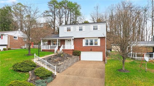 3333 Shady Dr, Murrysville, PA, 15668-1313 | Card Image
