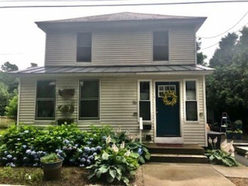 16 Willow St, Brattleboro, VT, 05301-6538 | Card Image