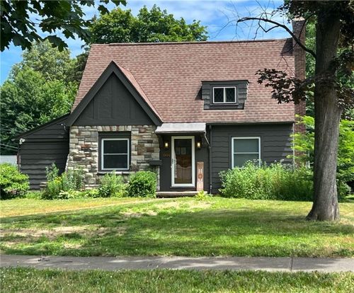 122 Mayfair Dr, Irondequoit, NY, 14617-3509 | Card Image