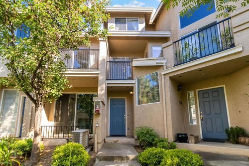 1031 Niguel Ln, San Jose, CA, 95138-1352 | Card Image