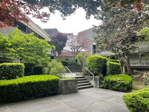 220-8460 Ackroyd Rd, Richmond, BC, V6X3E9 | Card Image
