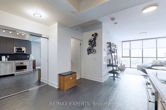 1901 - 2916 Highway 7, Condo with 1 bedrooms, 2 bathrooms and null parking in Vaughan ON | Image 19