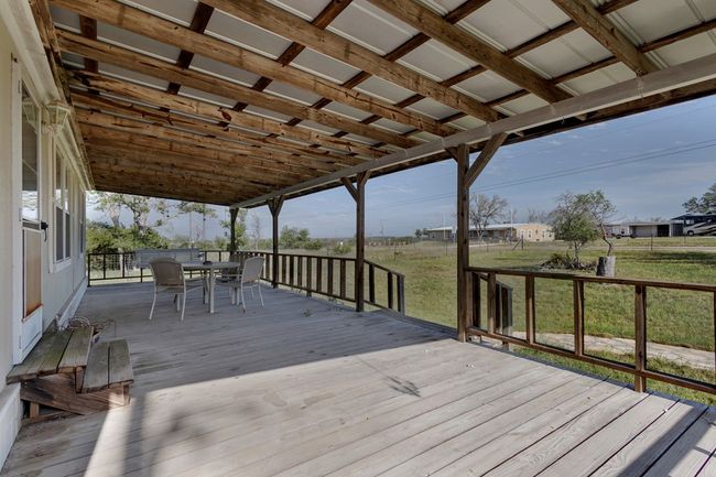 68 Rolling Oaks Dr, House other with 3 bedrooms, 2 bathrooms and 2 parking in Harper TX | Image 7
