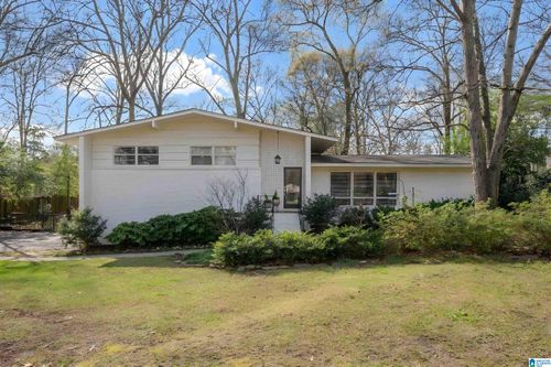 2716 Southview Ter, VESTAVIA HILLS, AL, 35216-2537 | Card Image