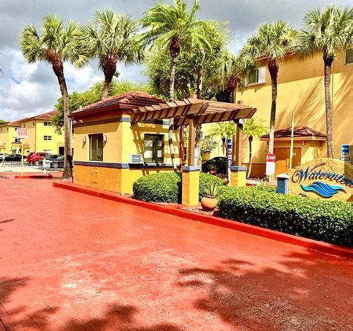 apt-206-8250 Sw 149th Ct, Miami, FL, 33193-3105 | Card Image