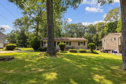 15 Stony Brook Rd, Stanhope, NJ, 07874-3258 | Card Image