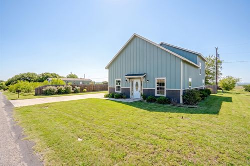 4429 Peppertree Rd, Granbury, TX, 76048-3425 | Card Image