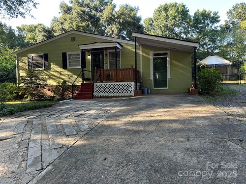 636 Sheryl Cir, Charlotte, NC, 28217-3943 | Card Image