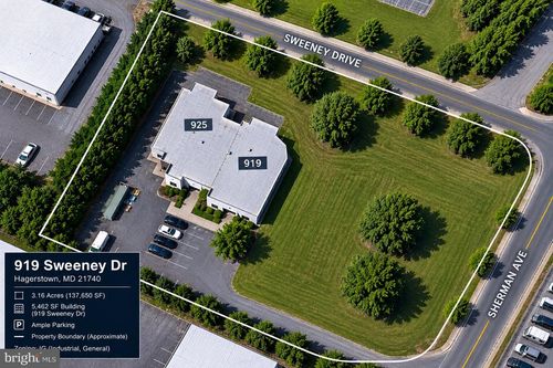 919 Sweeney Dr, HAGERSTOWN, MD, 21740-7123 | Card Image