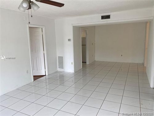 303-4166 Inverrary Dr, Lauderhill, FL, 33319-4525 | Card Image