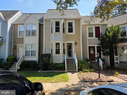 5831 Norham Dr, ALEXANDRIA, VA, 22315-4731 | Card Image