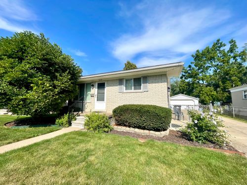9219 Merrick St, Taylor, MI, 48180-3824 | Card Image