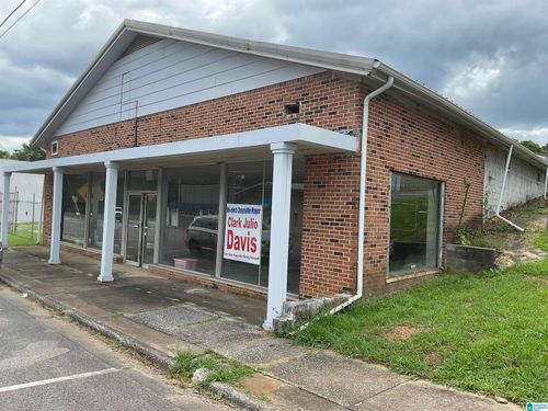 56 S Main St, Graysville, AL, 35073-1421 | Card Image