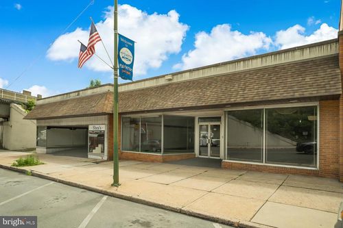 266 Delaware Ave, Palmerton, PA, 18071-1813 | Card Image
