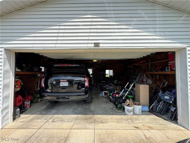 View of garage | Image 38