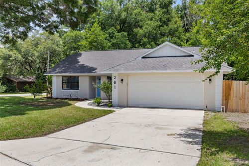 281 E Country Club Dr, WILLISTON, FL, 32696-8511 | Card Image