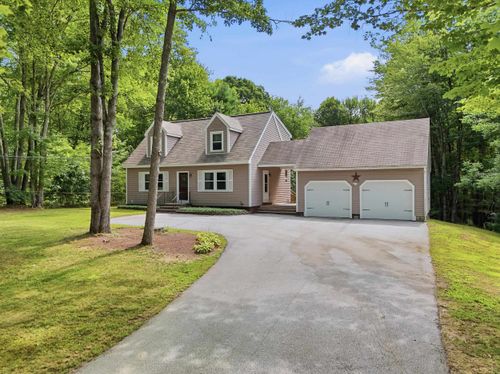 45 Lena Ln, Epsom, NH, 03234-4003 | Card Image