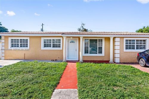 a-17200 Nw 51st Pl, Miami Gardens, FL, 33055-4131 | Card Image