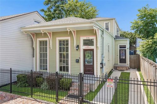 3141 Laurel St, New Orleans, LA, 70115-2367 | Card Image