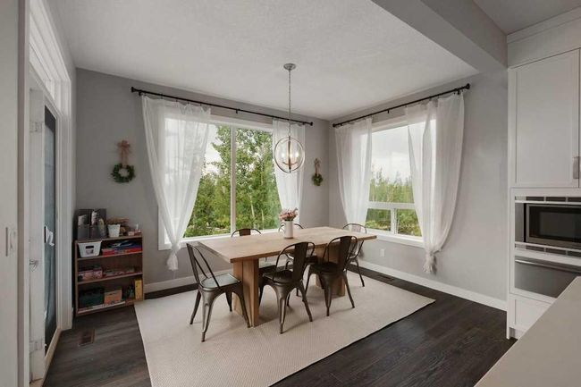 12134 Valley Ridge Dr Nw, House other with 4 bedrooms, 4 bathrooms and 6 parking in Calgary AB | Image 16