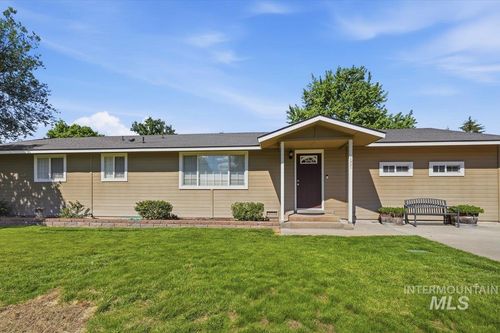 1007 N C St, Parma, ID, 83660-5536 | Card Image