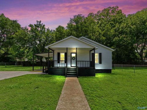 209 Baxter Ave Nw, Huntsville, AL, 35811-1307 | Card Image