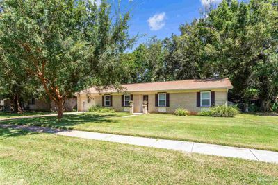 4530 Treeline Dr, House other with 3 bedrooms, 2 bathrooms and 1 parking in Pensacola FL | Image 2