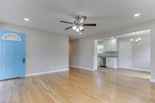 109 Woodstock St, Portsmouth, VA, 23701-3540 | Card Image