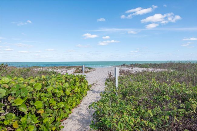 APT-601 - 3200 N Highway A1a, Condo with 2 bedrooms, 2 bathrooms and null parking in Hutchinson Island FL | Image 27
