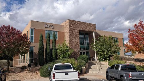 912 W 1600 S, St George, UT, 84770-7152 | Card Image