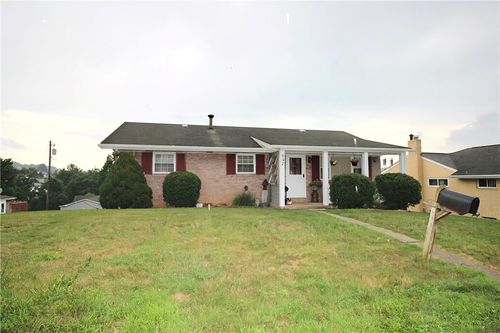 832 Walnut St, Donora, PA, 15033-1463 | Card Image