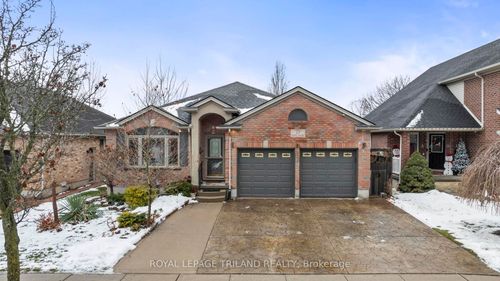 10 Warbler Hts, Saint Thomas, ON, N5R6J4 | Card Image