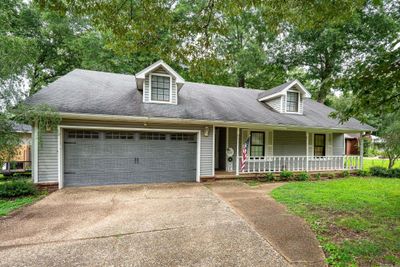 417 Lynnewood Drive, House other with 3 bedrooms, 2 bathrooms and null parking in Sherwood AR | Image 2