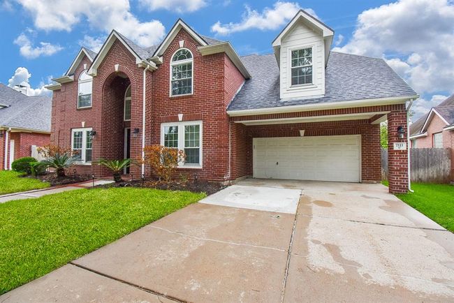 7111 Morrow Ct, House other with 5 bedrooms, 4 bathrooms and 3 parking in Sugar Land TX | Image 4