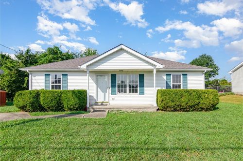 1002 Winesap Rd, Clarksville, TN, 37040-2849 | Card Image