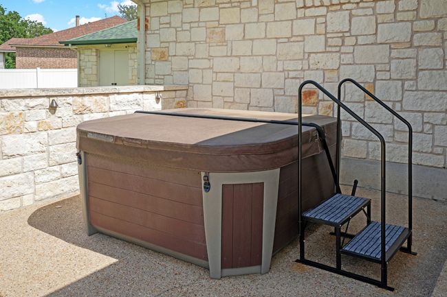 213 S Buffalo Pass, House other with 3 bedrooms, 2 bathrooms and 6 parking in Georgetown TX | Image 8