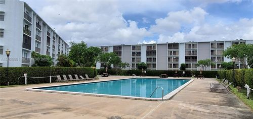 504-8540 N Sherman Cir, Miramar, FL, 33025-2152 | Card Image