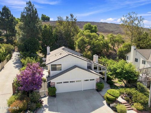 2714 Knightsbridge Avenue, Thousand Oaks, CA, 91362 | Card Image