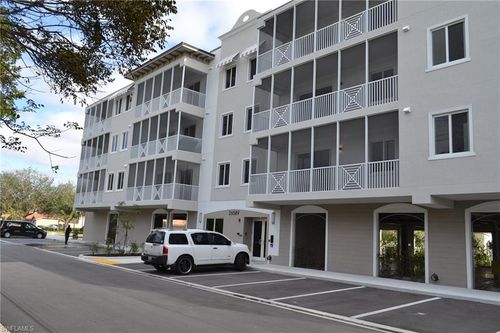 208-26590 Rosewood Pointe Dr, BONITA SPRINGS, FL, 34135 | Card Image