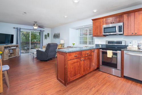 apt-2-19 Gold Finch Dr, Branson, MO, 65616-7112 | Card Image