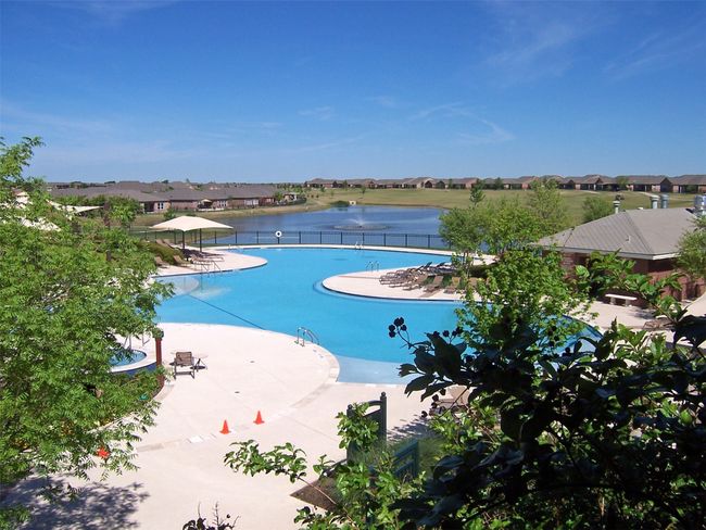 Amenity Center Resort Style Pool | Image 32