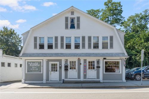 3341 Post Rd, Warwick, RI, 02886-7146 | Card Image